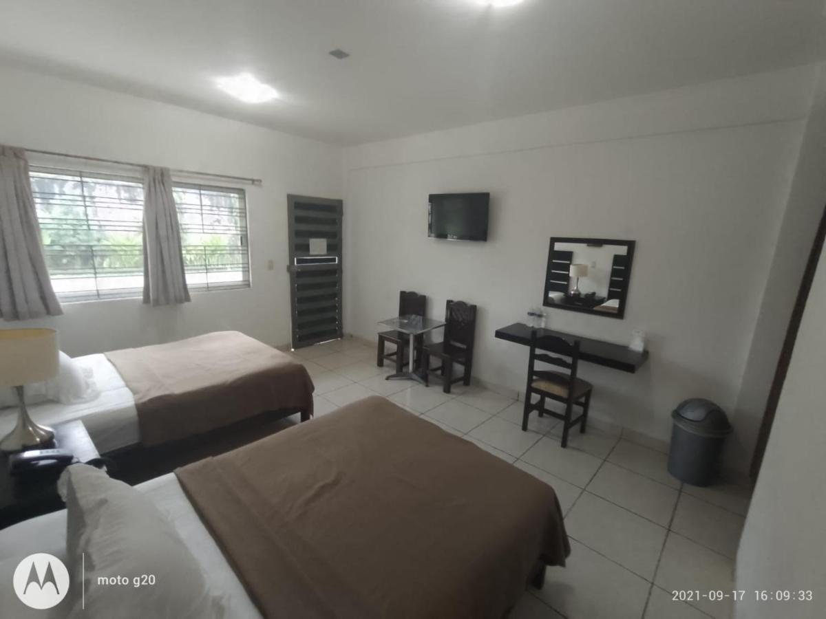 Hotel & Suites Mo Sak Tapachula Kültér fotó